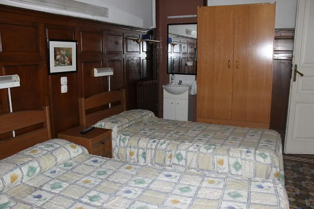 Guest house Hostal Ribagorza Barcelona