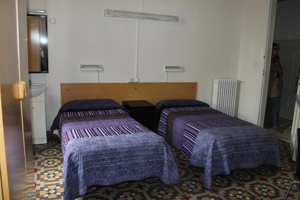 Hostal Ribagorza Barcelona España